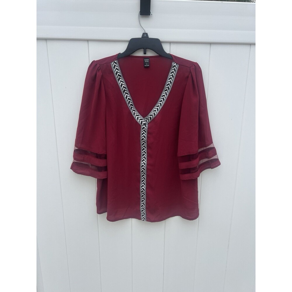 Emory Rose Top Size Large V Neck Sheer
